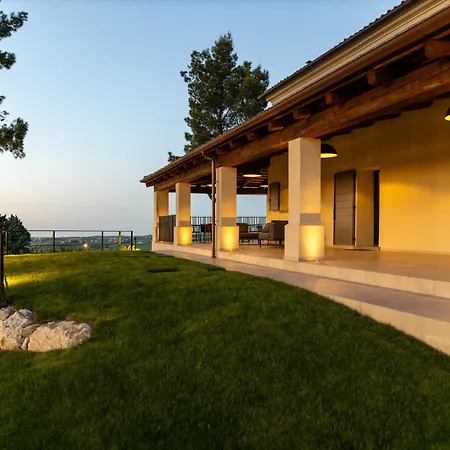 Villa Maracci Villa *