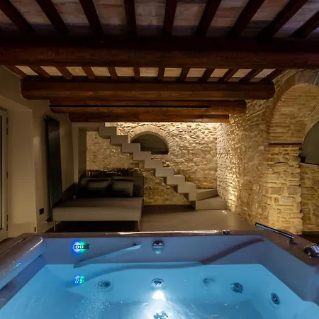 Villa Maracci Villa *