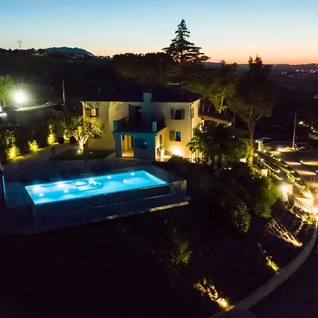 Maracci Villa *